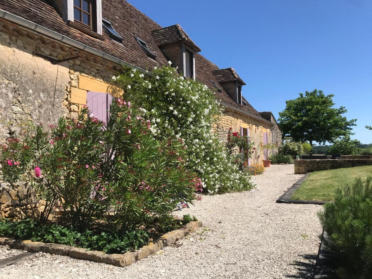 Chambre D'Hotes La Ferme De La Croix. Saint-Avit-Senieur Bagian luar foto